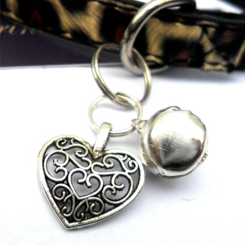 Heart bell cat charm - heart,